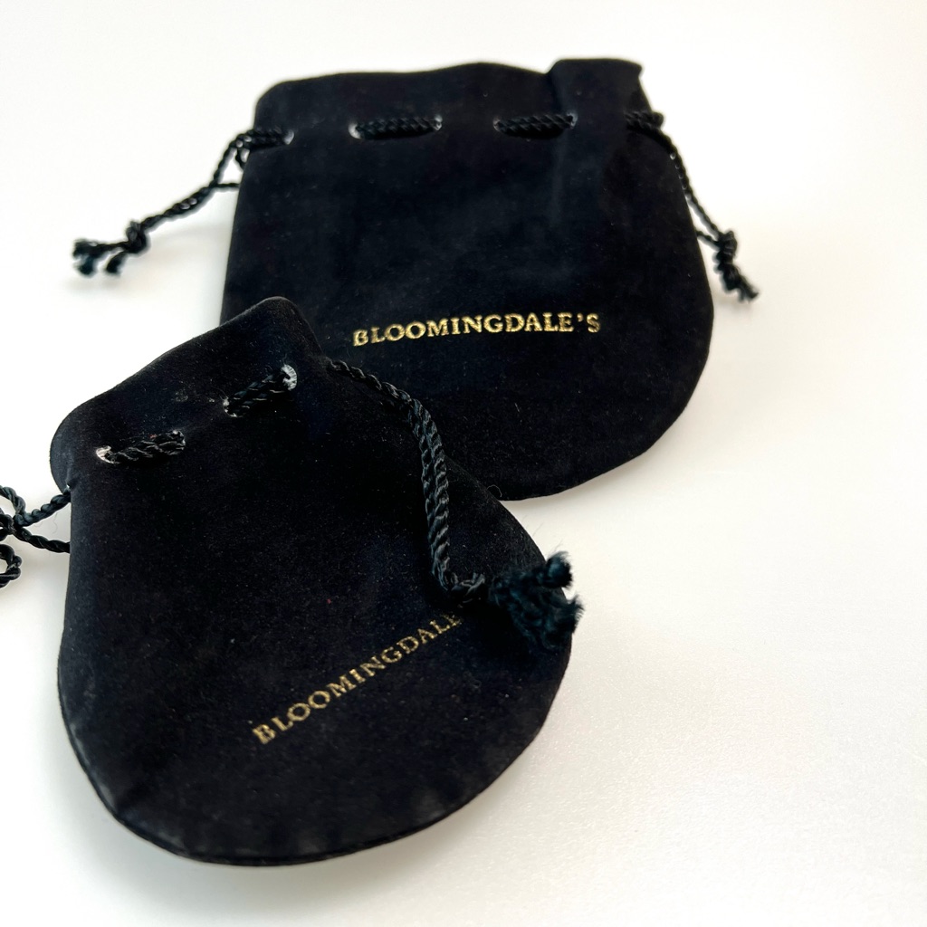 Pre-Owned Bloomingdales JewelrySmall Accessories Drawstring Velvet Pouch Bag 35$